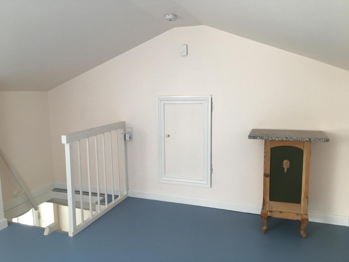 Vita Og Pouls Gard - Guesthouse Viby Bagian luar foto