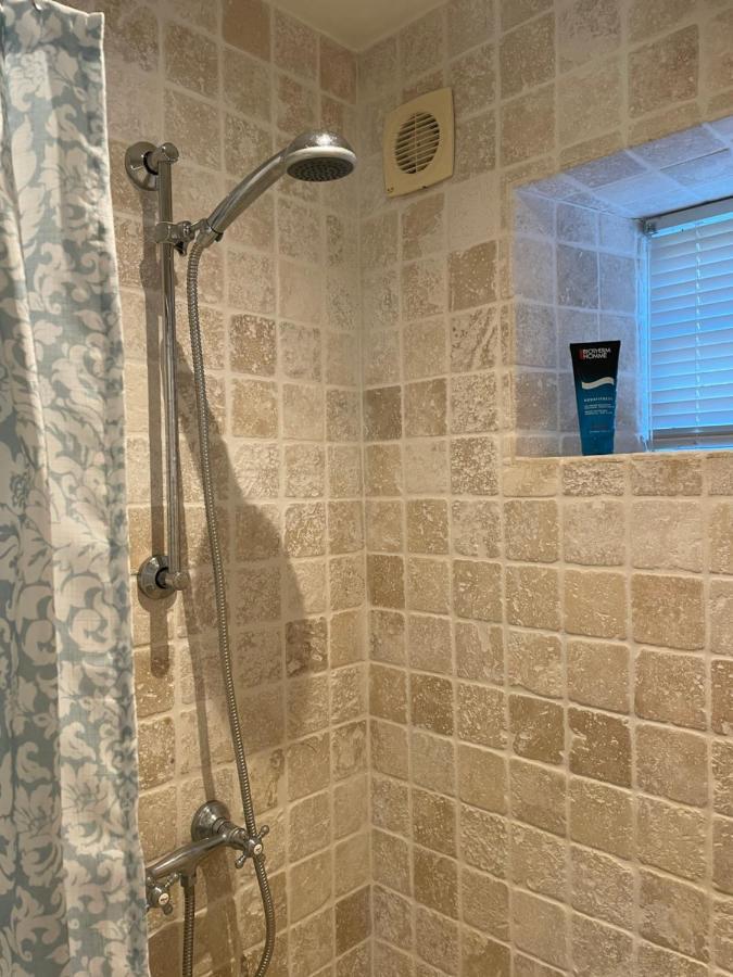 Vita Og Pouls Gard - Guesthouse Viby Bagian luar foto