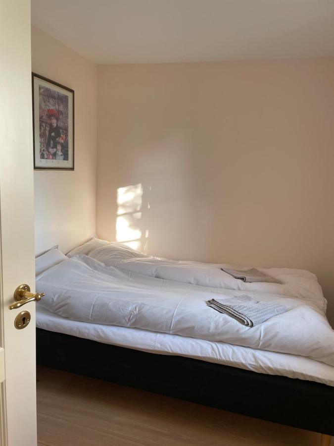 Vita Og Pouls Gard - Guesthouse Viby Bagian luar foto