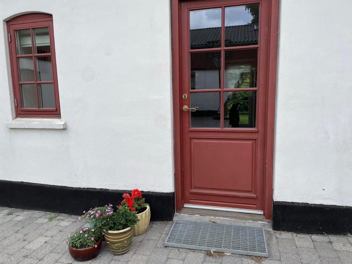 Vita Og Pouls Gard - Guesthouse Viby Bagian luar foto