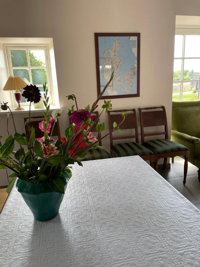 Vita Og Pouls Gard - Guesthouse Viby Bagian luar foto